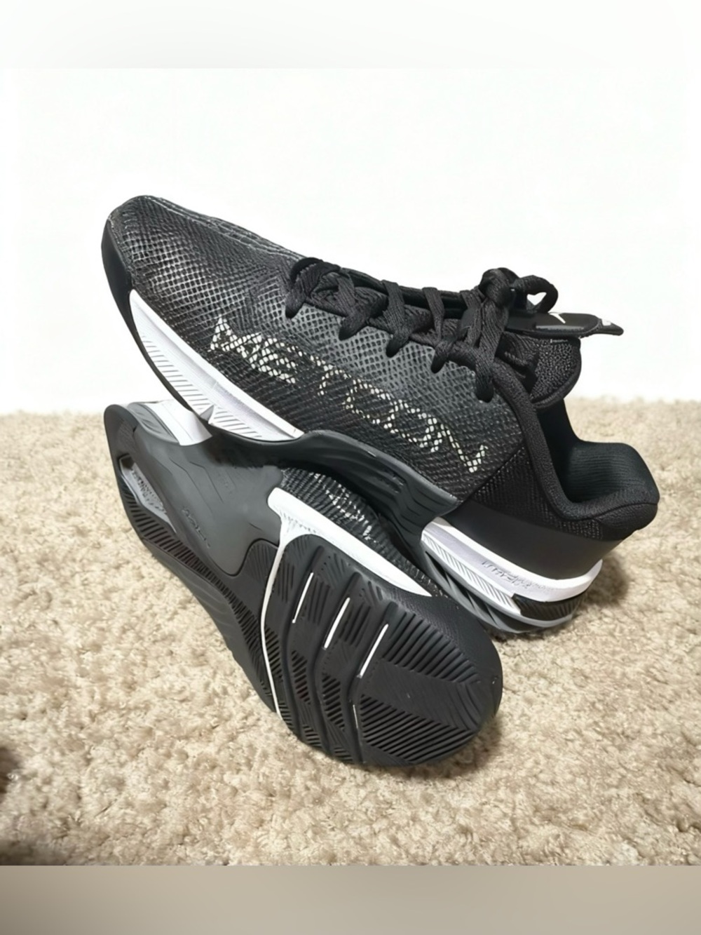 Nike Metcon 8 FlyEase Women’s Size 8 Training Shoes Gym Athletic Sneakers 9/10